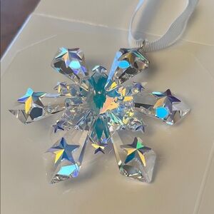 NWT Swarovski Crystal Snowflake Ornament